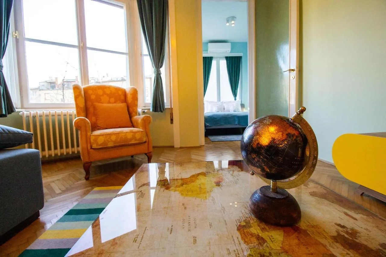 Small Paris Budapest Apartment